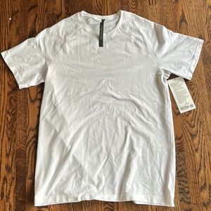 Lululemon Metal Vent Tee